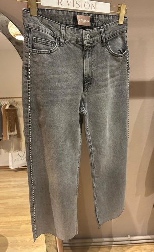 Cloudy Jean