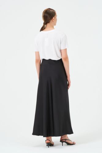 Siyah İpek Saten Etek