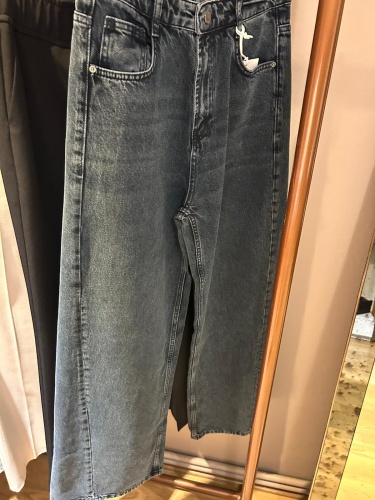 Wide Leg Jean